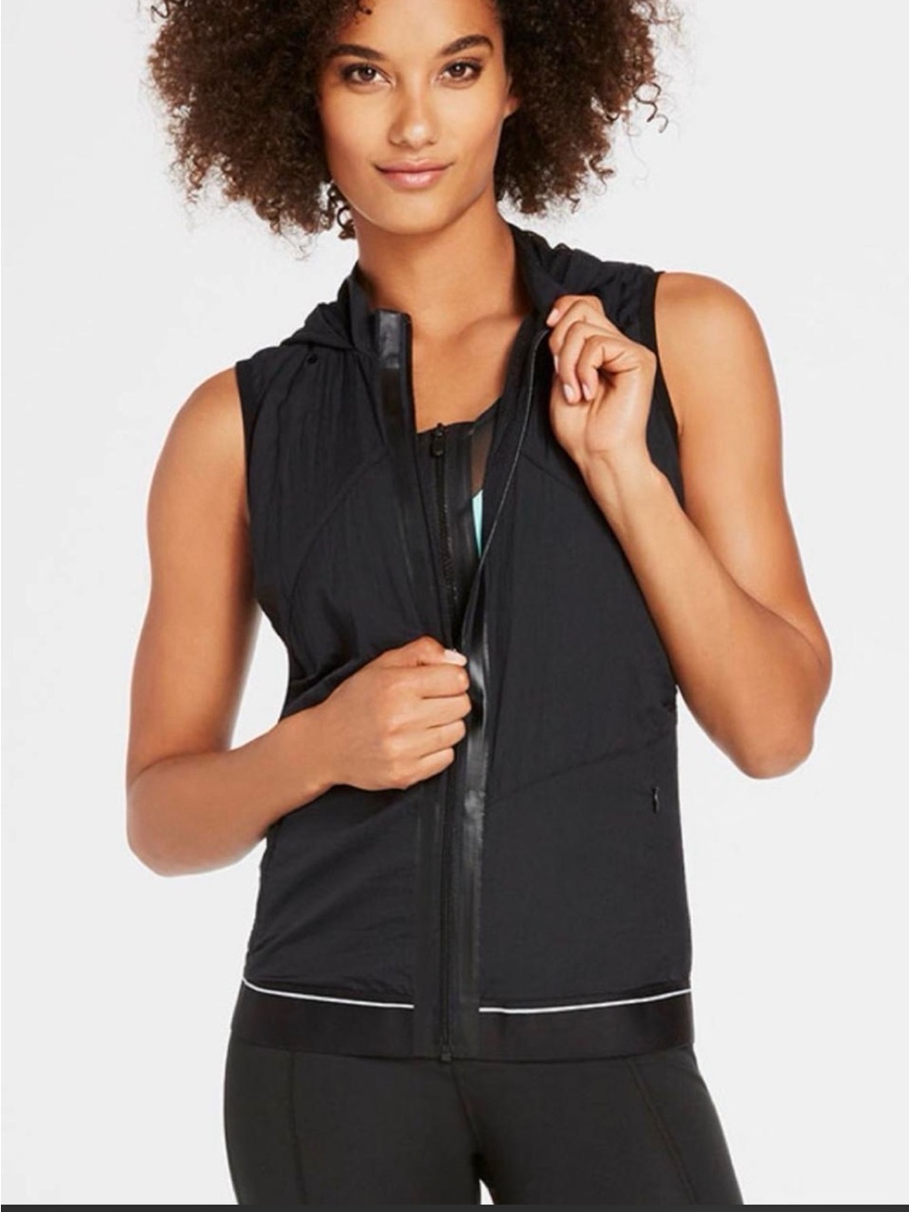 Fabletics Black Sleeveless Hooded Active Windbreaker Zip-Up Vest